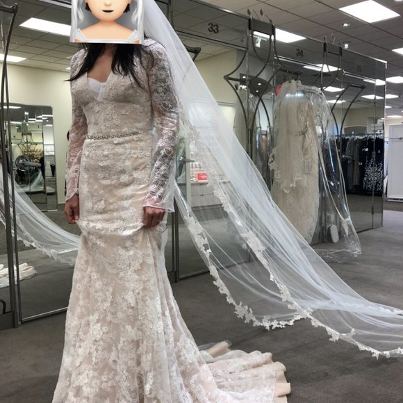 White by Vera Wang Bell Sleeve Lace Wedding Dress - Picture 3 of 5